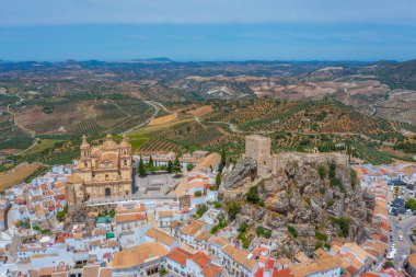 İspanyol kasabası Olvera 'nın hava manzarası