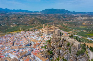 İspanyol kasabası Olvera 'nın hava manzarası