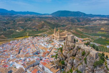 İspanyol kasabası Olvera 'nın hava manzarası