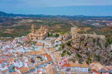 İspanyol kasabası Olvera 'nın hava manzarası