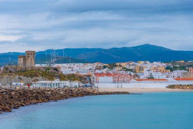 İspanyol kenti Tarifa 'nın deniz manzarası