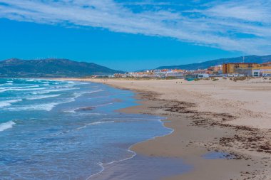 İspanyol kasabası Tarifa 'da Playa de los Lances