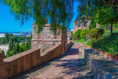 Malaga 'daki alcazaba kalesinin tahkimatı