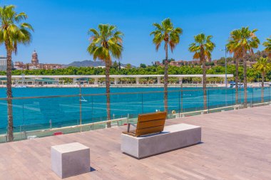 Paseo del Muelle uno gezinti İspanyol şehri Malaga 'da