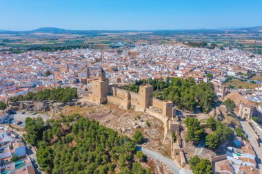 İspanyol kasabasındaki Alcazaba kalesi Antequera