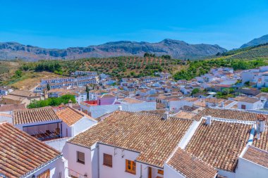 İspanyol kasabası Antequera 'nın hava manzarası