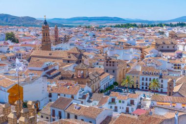 İspanyol kasabası Antequera 'nın hava manzarası