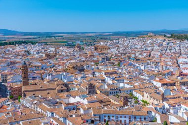 İspanyol kasabası Antequera 'nın hava manzarası