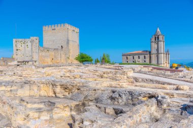 Fortaleza de la Mota İspanya 'nın Alcala la Real kasabasında