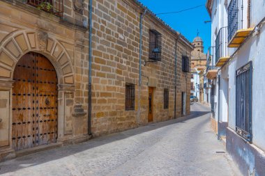 İspanyol şehri Baeza 'da bir sokak.
