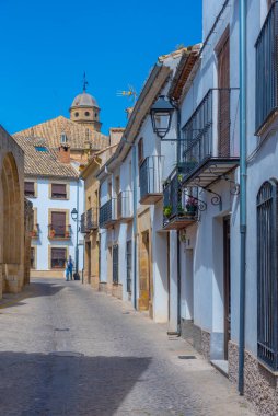 İspanyol şehri Baeza 'da bir sokak.