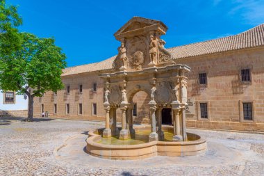 Baeza, İspanya 'daki Uluslararası Endülüs Üniversitesi