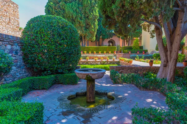 Uitzicht Een Tuin Van Alcazaba Vesting Spaanse Stad Malaga — Stockfoto