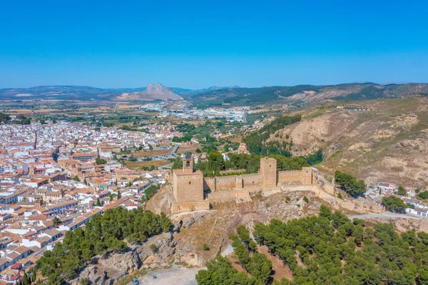 İspanyol kasabasındaki Alcazaba kalesi Antequera