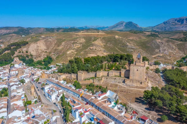 İspanyol kasabasındaki Alcazaba kalesi Antequera