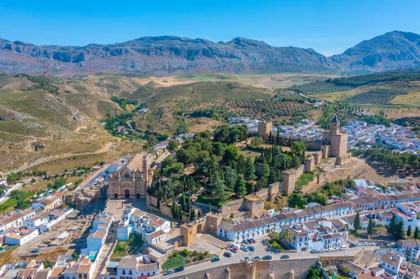 İspanyol kasabasındaki Alcazaba kalesi Antequera