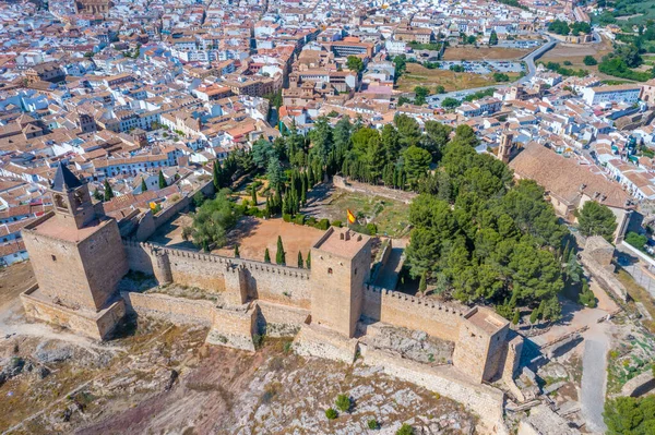 İspanyol kasabasındaki Alcazaba kalesi Antequera