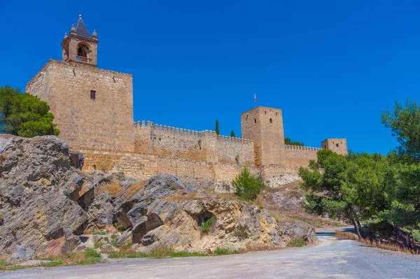 İspanyol kasabasındaki Alcazaba kalesi Antequera