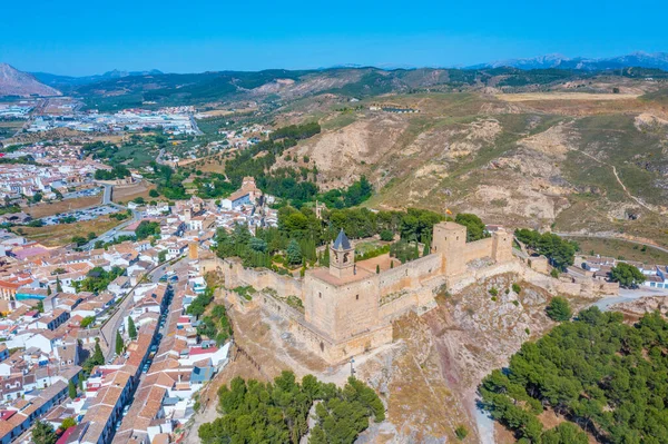 İspanyol kasabasındaki Alcazaba kalesi Antequera