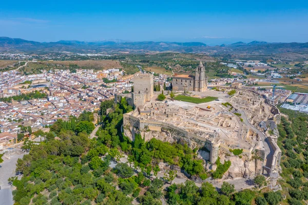 Fortaleza de la Mota İspanya 'nın Alcala la Real kasabasında