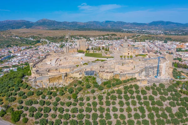 Fortaleza de la Mota İspanya 'nın Alcala la Real kasabasında