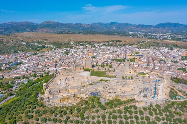 Fortaleza de la Mota İspanya 'nın Alcala la Real kasabasında