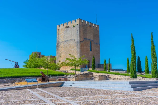 Fortaleza de la Mota İspanya 'nın Alcala la Real kasabasında