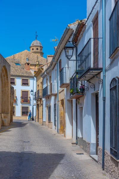 İspanyol şehri Baeza 'da bir sokak.