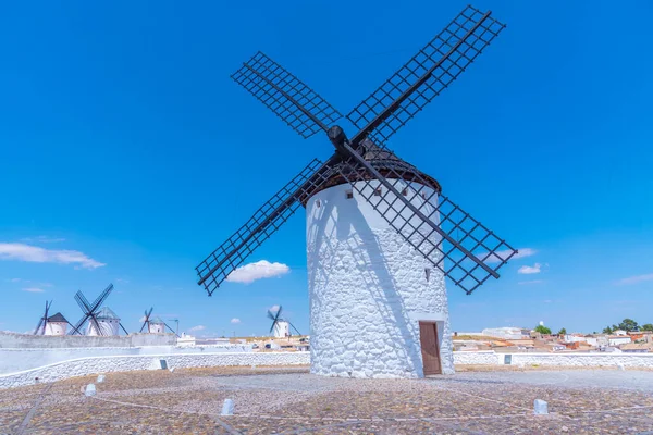 Weiße Windmühlen Campo Criptana Spanien — Stockfoto