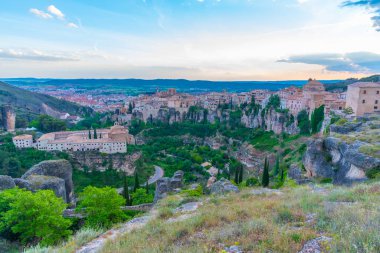 İspanya 'daki Cuenca' nın günbatımı hava manzarası