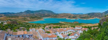 İspanyol şehri Zahara de la Sierr Panorama Manzarası