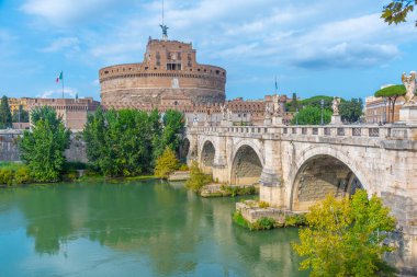 Roma 'nın başkentinde Sant' Angelo Kalesi..