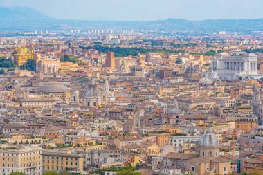Vatikan 'daki Aziz Peter Meydanı' nın havadan görünüşü.