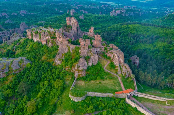 保加利亚Belogradchik古堡的日出景观 — 图库照片