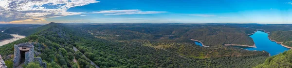 Der Tejo Fließt Monfrague Nationalpark Spai Vorbei — Stockfoto