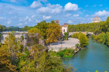 Pons Aemilius İtalya 'nın başkenti Roma' da eski bir köprü.