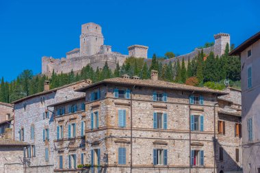 Rocca Maggiore Kalesi Assisi, İtalya.