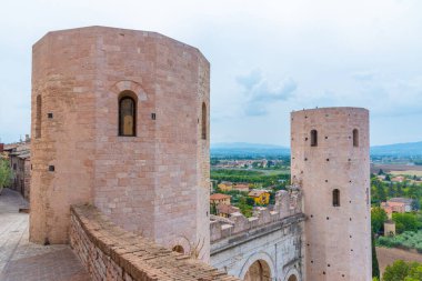 İtalyan şehrinde Porta di Venere Spello.