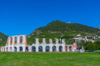 İtalyan kenti Gubbio 'da Romano Tiyatrosu.