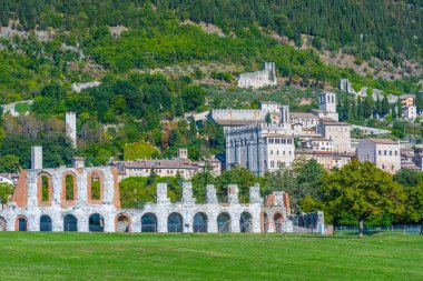 İtalyan kenti Gubbio Panorama Manzarası.