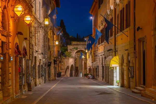 Night View Corso Giuseppe Manzinni Old Town Assisi Italy — стоковое фото
