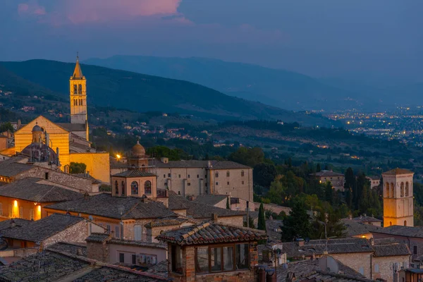 Widok Wschodu Słońca Dachy Assisi Włochy — Zdjęcie stockowe