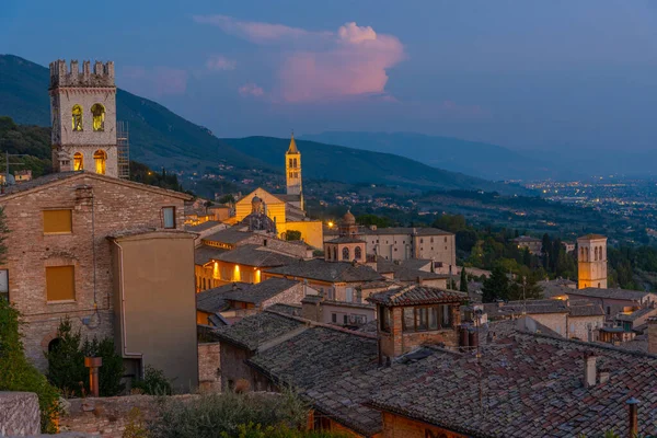 이탈리아 아시시에 지붕의 — 스톡 사진