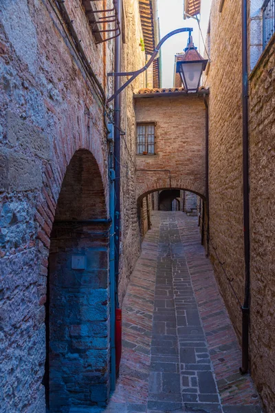 Smal Gata Den Gamla Staden Gubbio Italien — Stockfoto