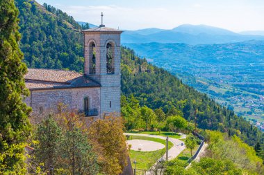 İtalya, Gubbio 'daki Sant' Ubaldo Bazilikası.