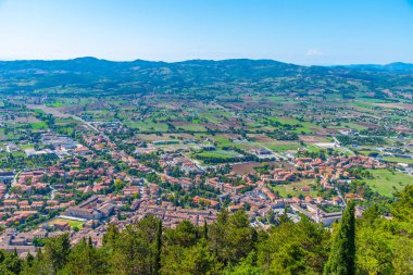 İtalyan şehri Gubbio 'nun panoramatik manzarası.