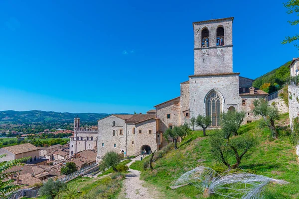 İtalyan kenti Gubbio 'daki Santi Mariano ve Giacomo Katedrali.