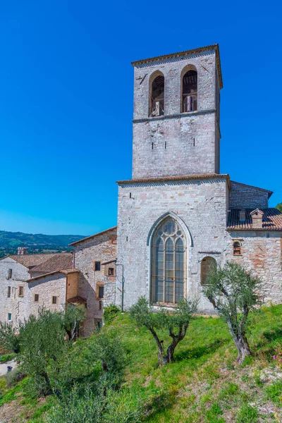 İtalyan kenti Gubbio 'daki Santi Mariano ve Giacomo Katedrali.