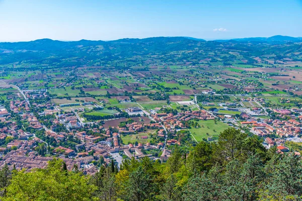 İtalyan şehri Gubbio 'nun panoramatik manzarası.