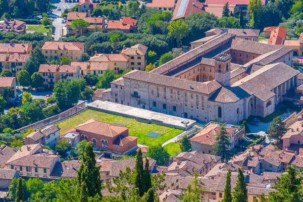İtalya, Gubbio 'daki Aziz Peter Kilisesi.